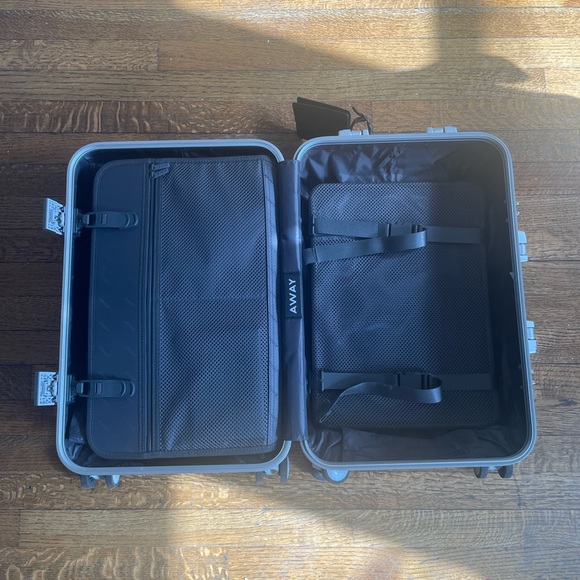 Away Aluminum Carry-On Luggage - Picture 5 of 10